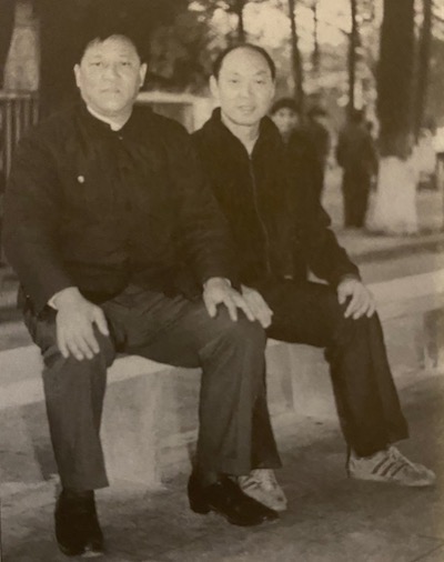 Dàshī Fong Ha w/ Dàshī Cai Songfang